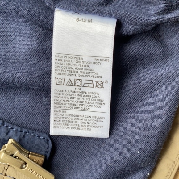 Old navy jacket 6-12m - Picture 3 of 3